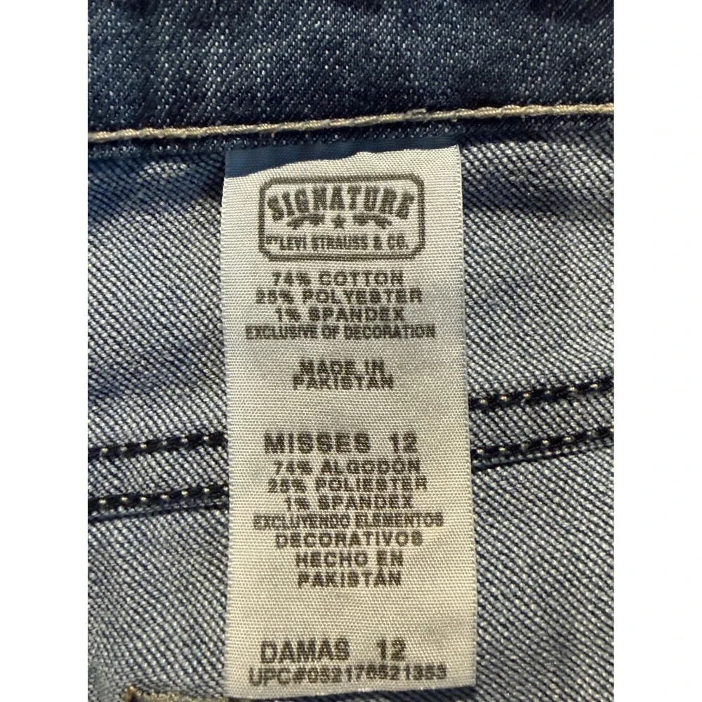 Signature Levi Strauss Denim Shorts Womens 12 Blue Nautical Bermuda